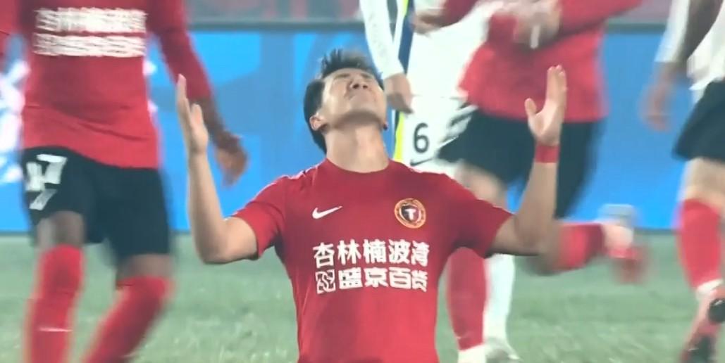 陈彬彬谈世界波破门:没什么感觉,把3分拿下来就有感觉了